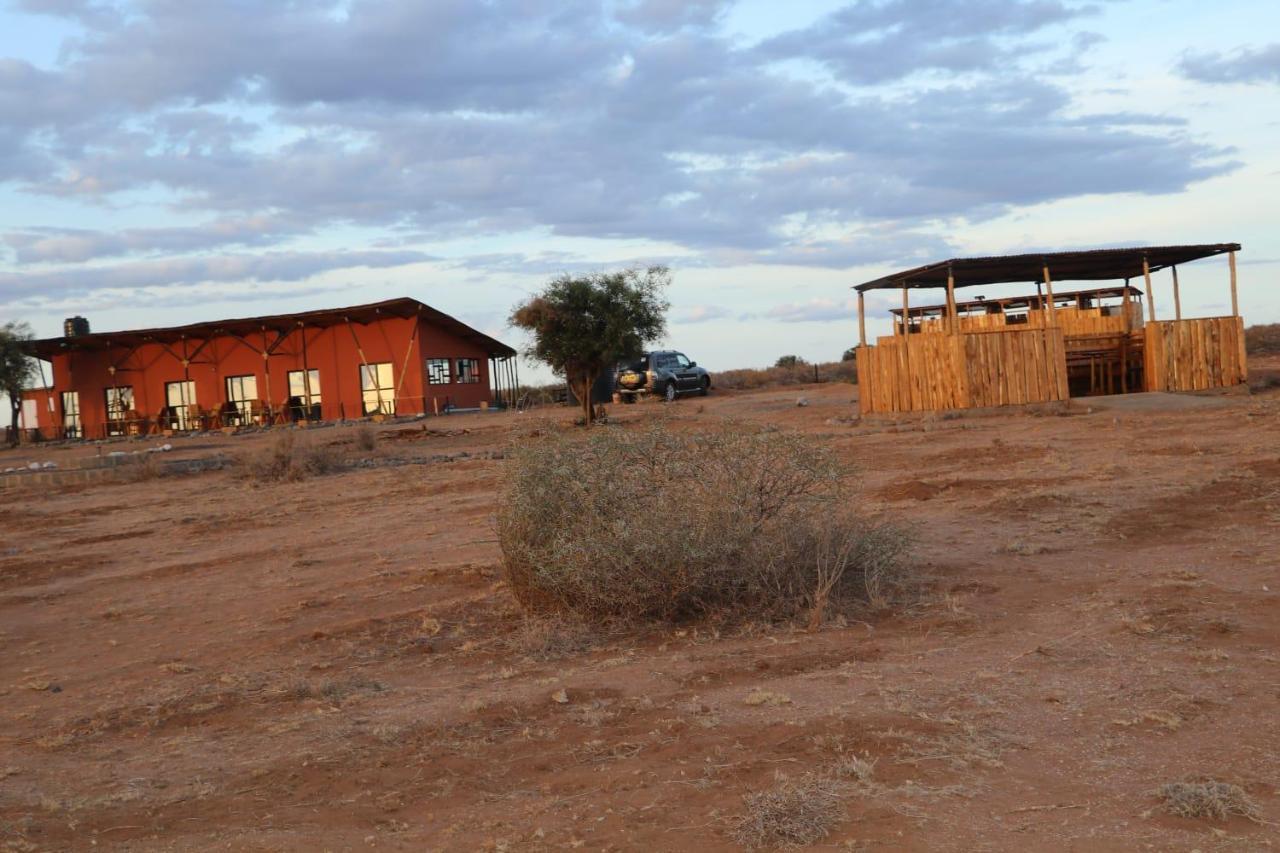 דירות Amboseli Redhouse מראה חיצוני תמונה
