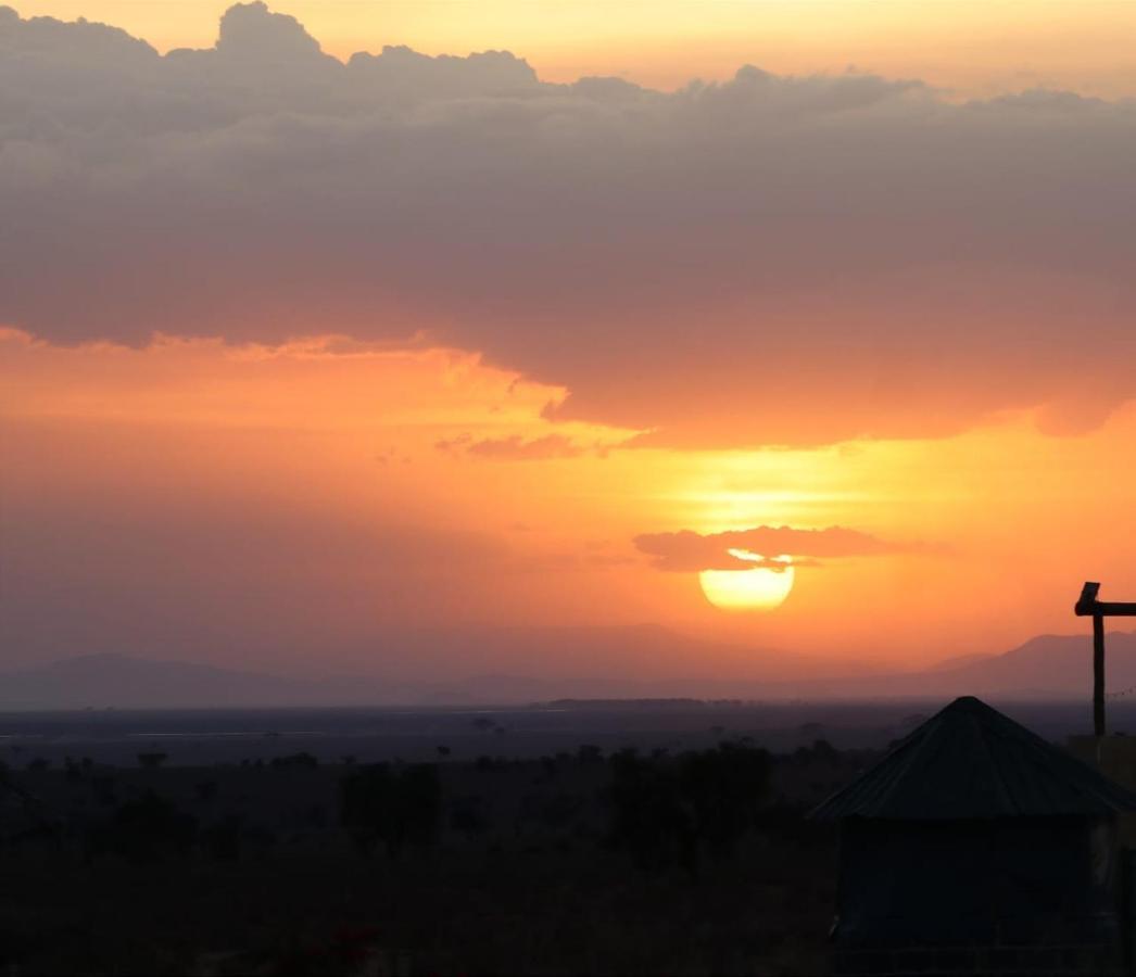 דירות Amboseli Redhouse מראה חיצוני תמונה