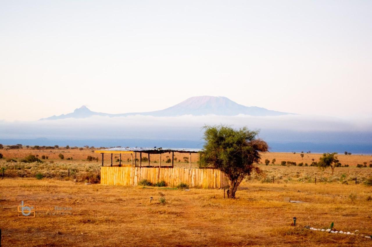 דירות Amboseli Redhouse מראה חיצוני תמונה